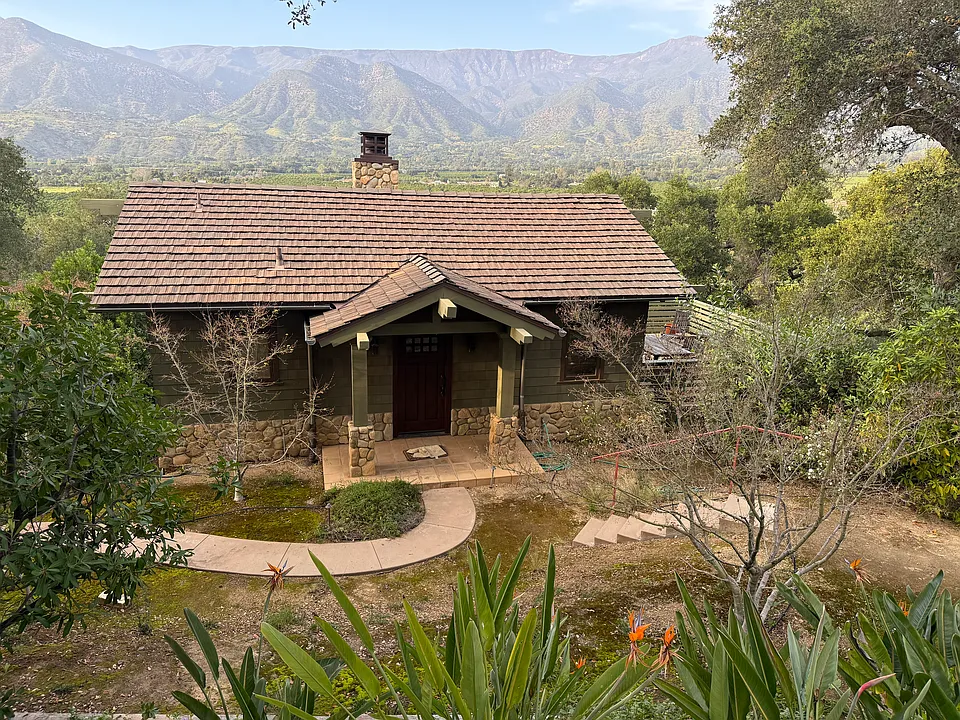 3490 E Ojai Ave
