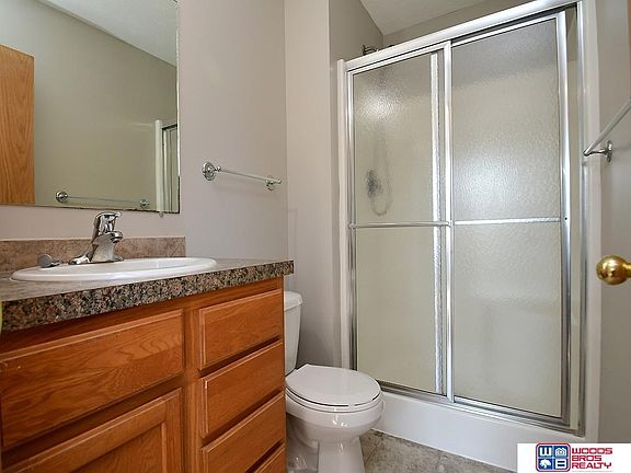 5th image of 2140 SW Paul Whitehead Ln