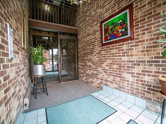 3rd image of 11307 Moraine Dr APT E