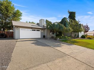 5501 Mount Clemens Way, Yakima, WA 98901