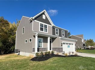 1227 Waterbury Dr, Carlisle, OH 45005