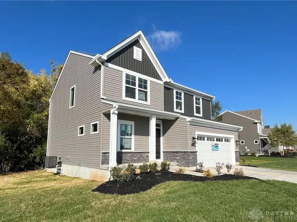 1227 Waterbury Dr, Carlisle, OH 45005