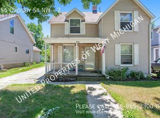 854 Crosby St NW APT 2, Grand Rapids, MI 49504