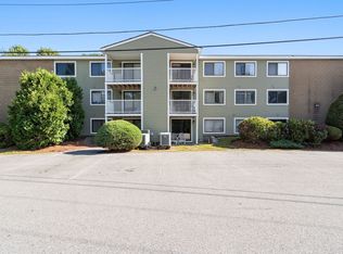 5 Bridgeview Cir UNIT 22, Tyngsboro, MA 01879