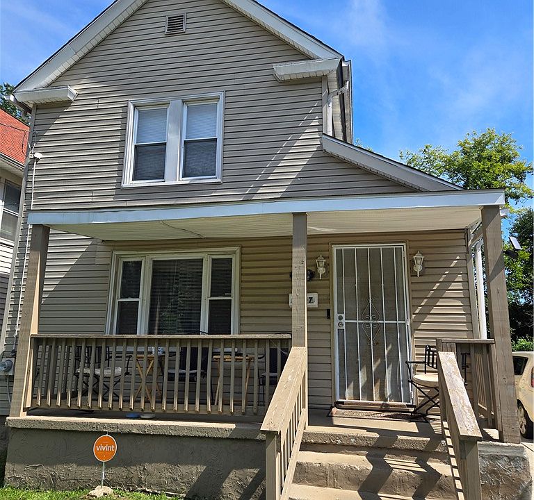 1st image of 1007 Laurel Ave