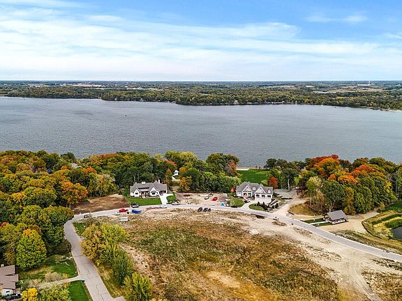 4th image of 4946 Bridgevine Way