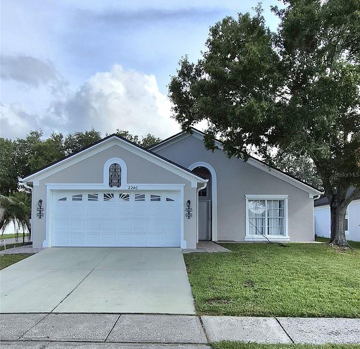 1st image of 2240 STONEHEDGE LOOP