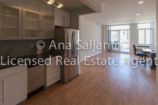 Rented by Citi Zone Realty | media 8