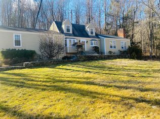 110 Post Office Rd, Waccabuc, NY 10597