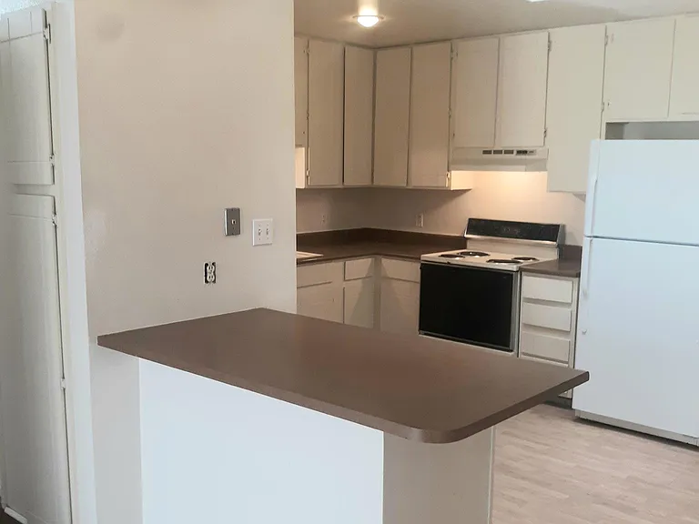711 46th Avenue Pl — Photo 13