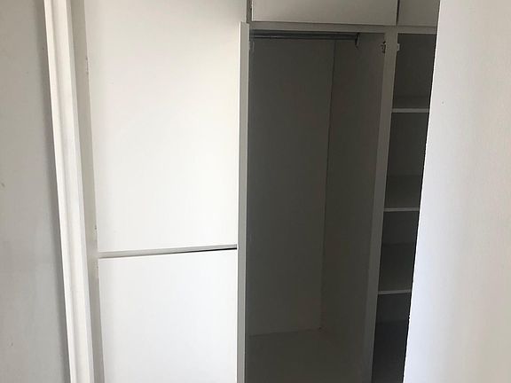 3rd image of 8724 Etiwanda Ave APT 203