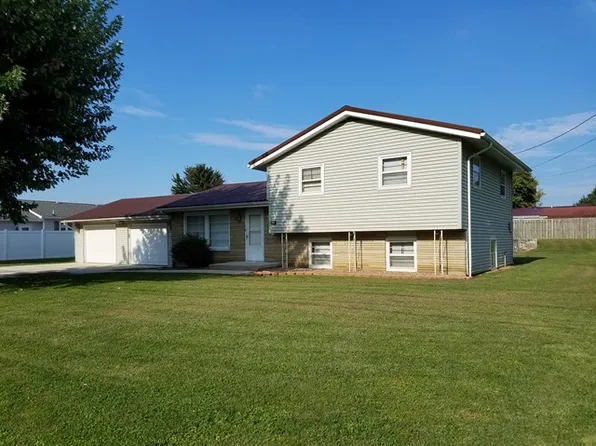 144 Meadow Dr, Franklin Furnace, OH 45629