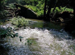 698 N Lowe Rd, Crossville, TN 38571