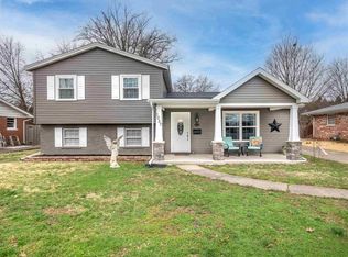 1057 S Spring St, Evansville, IN 47714