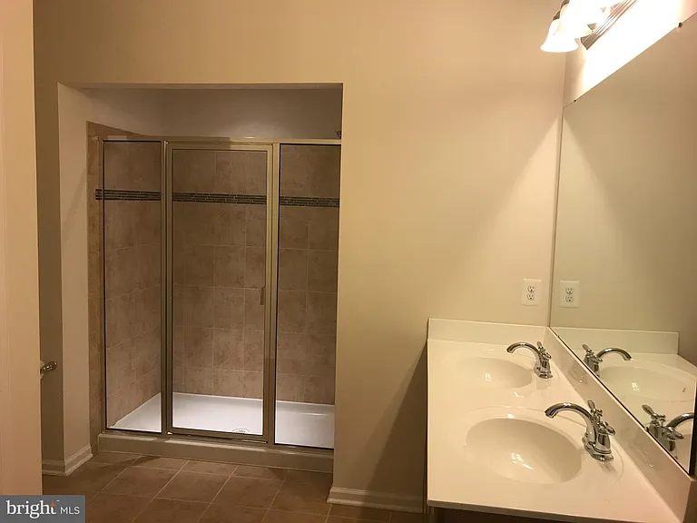 24598 Johnson Oak Ter — Photo 20