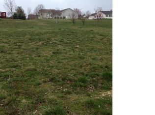 7520 Southport Ln, Springfield, IL 62711