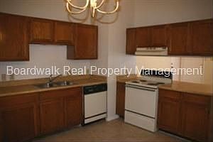 1st image of 3919 Heritage Hill Dr