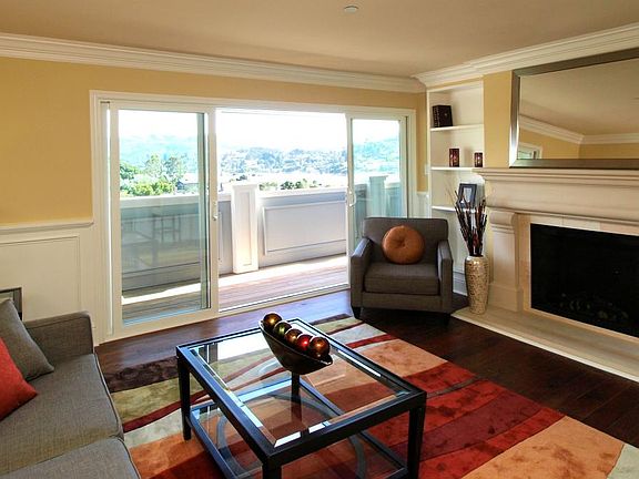 3rd image of 23 Circle Dr APT F