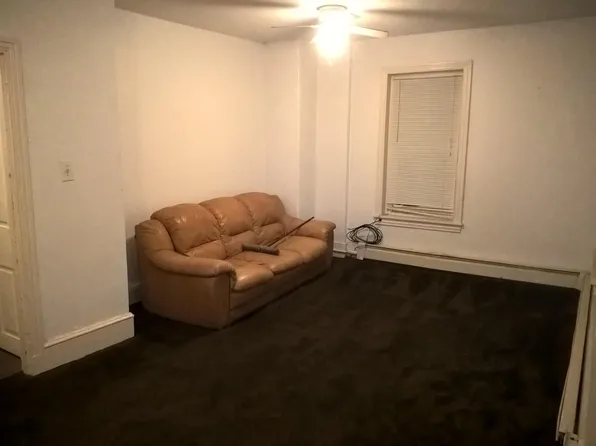 40 W 3rd St Floor 2, Lansdale, PA 19446