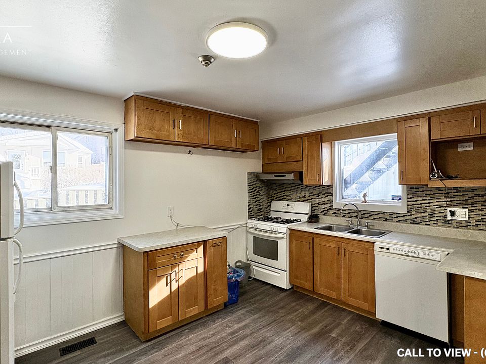 1st image of 11 Ventnor Ave #1