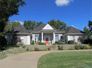 700 Golf Haven Rd, Nevada, MO 64772