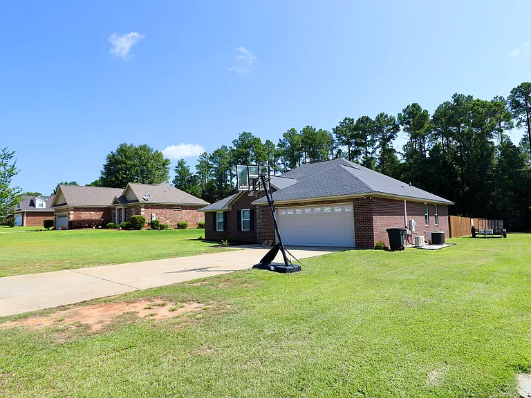 4370 Excursion Dr — Photo 3