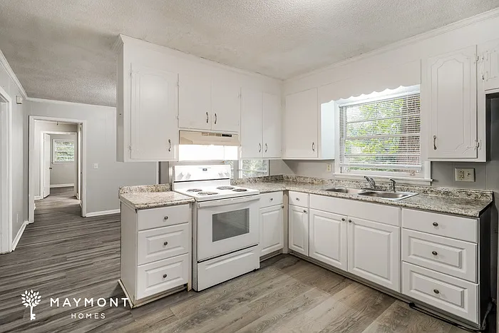 5437 Ransom Dr — Photo 8