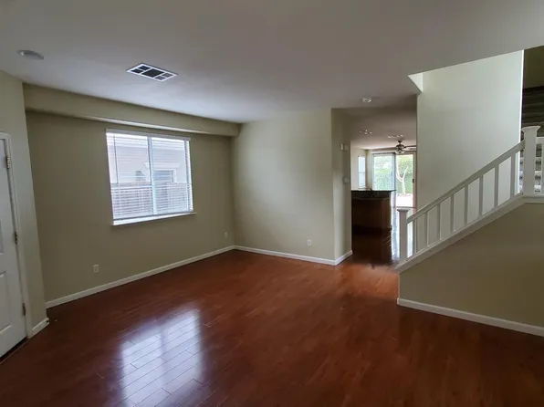 9361 La Tonis Way, Elk Grove, CA 95758