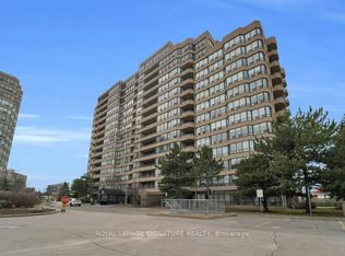 22 Clarissa Dr #1404, Richmond Hill, ON L4C9R6