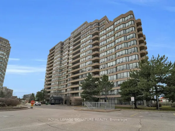 22 Clarissa Dr #1404, Richmond Hill, ON L4C 9R6