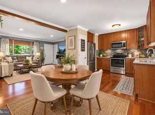 313 Green Arbor Dr, Fredericksburg, VA 22407