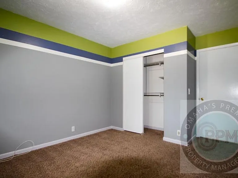 6204 S 140th Ave — Photo 12