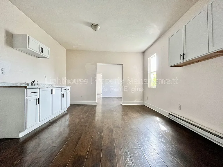 2825 Sanford St #2 — Photo 8