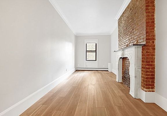 4th image of 306 W 78th St APT 5B