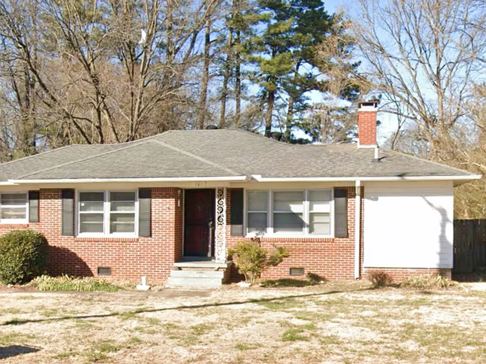 781 Westwood Ave