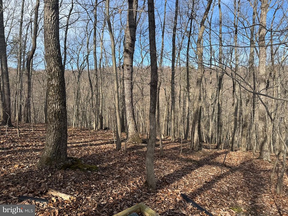 2nd image of 8 & 9 Laurel Hill Ct