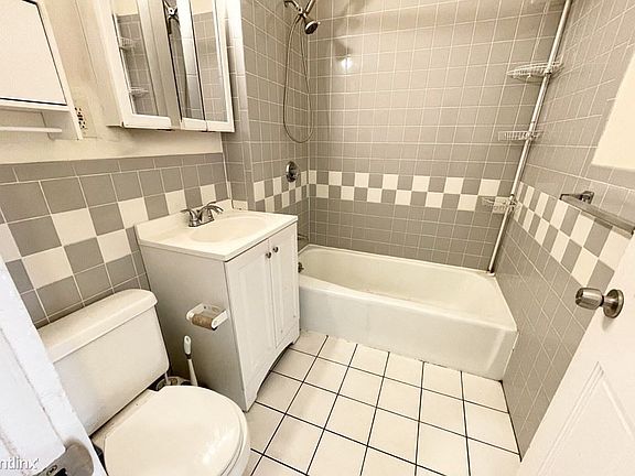 106 Buttonwood #3 Boston (Dorchester) Unit Photo 9