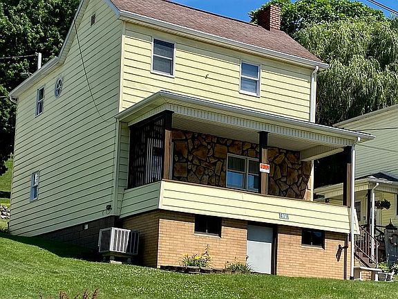 3rd image of 439 Smithfield St
