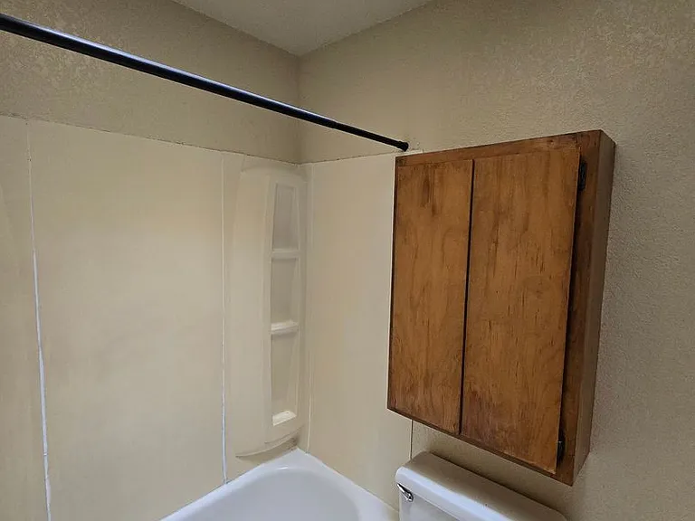 515 Arleen St — Photo 2