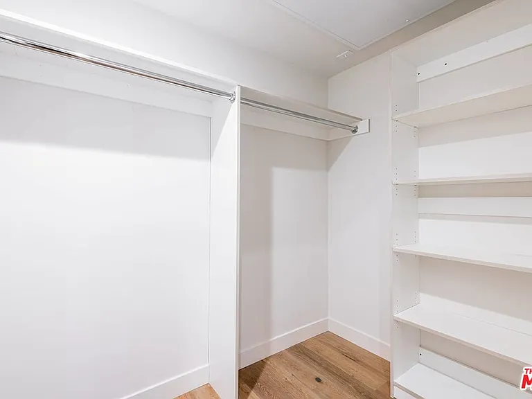 3726 Kelton Ave #202 — Photo 7