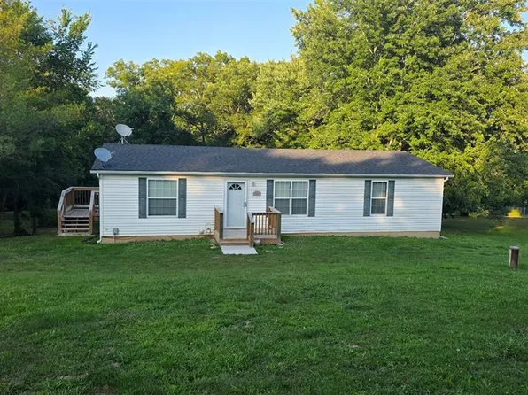 9110 State Hwy W, Dittmer, MO 63023
