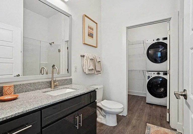 Link Apartments NoDa 36th — Photo 8