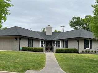 2611 Cambridge Ct, Oklahoma City, OK 73116