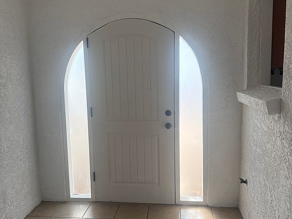 3rd image of 600 E River Rd APT Q