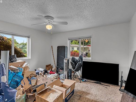 21st image of 16000 SE Powell Blvd Unit 6