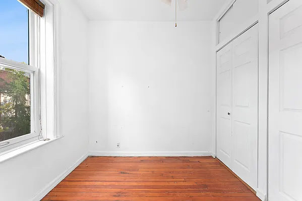 Rented by Compass | media 16