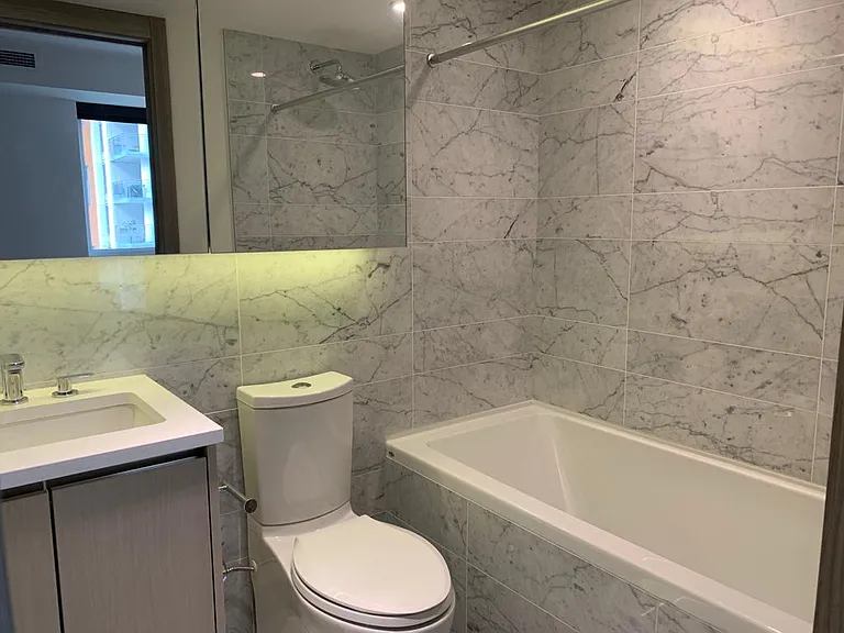 455 SW Marine Dr #519 — Photo 9