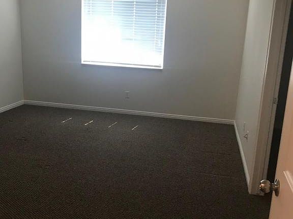 5th image of 1606 W Westbury Way APT L