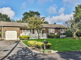 169 Smith Cir, Point Pleasant, NJ 08742