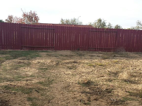 4th image of 4287 Brentwood Ln
